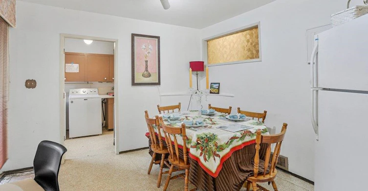 2950 W 31st Avenue, Vancouver, BC, V6L 2A4 - 8