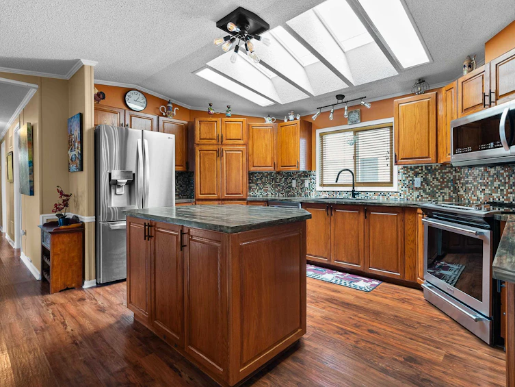25-45918 Knight Road, Chilliwack, BC, V2R 3X4 - 19