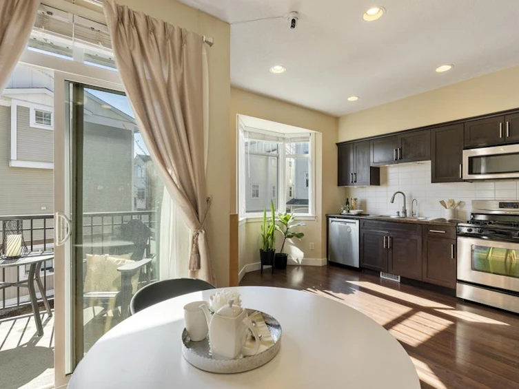 56-19551 66 Avenue, Surrey, BC, V4N 0Z5 - 13