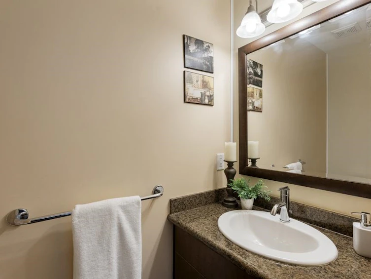 56-19551 66 Avenue, Surrey, BC, V4N 0Z5 - 17