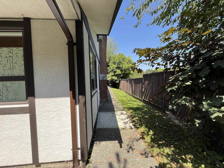 1798 West 16th Avenue, Vancouver, BC, V6J 2M1 - 12