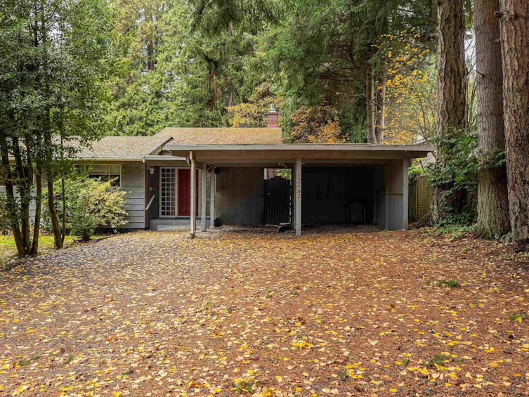 12687 23 Avenue, Surrey, BC, V4A 2C6 - 2