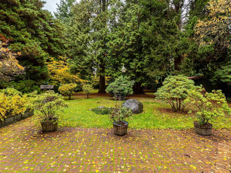 12687 23 Avenue, Surrey, BC, V4A 2C6 - 11