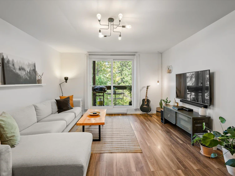 3880 Pioneer Road, Pemberton, BC, V0K 1P0 - 2