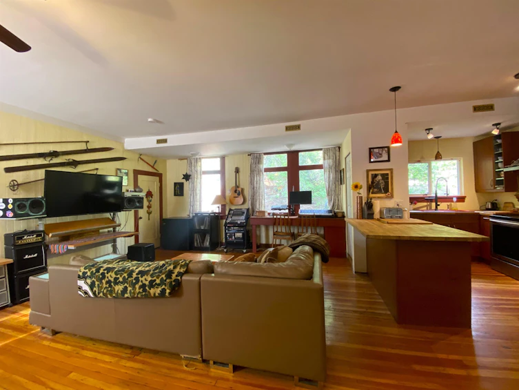 3880 Pioneer Road, Pemberton, BC, V0K 1P0 - 7