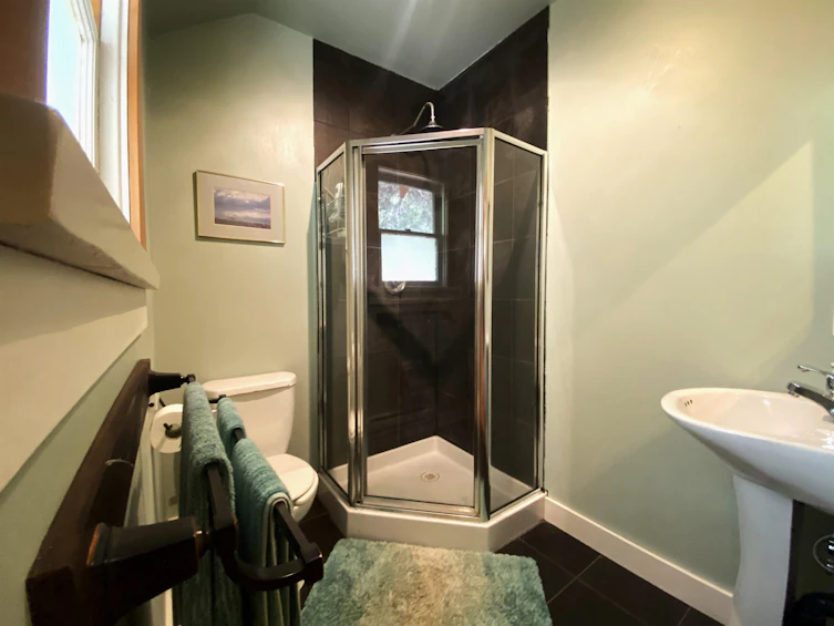 3880 Pioneer Road, Pemberton, BC, V0K 1P0 - 12