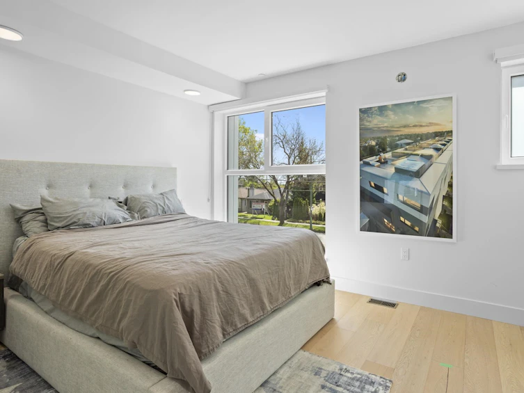 145 West 41st Avenue, Vancouver, BC, V5Y 0N1 - 16