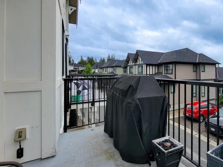 62-3500 Burke Village Promenade, Coquitlam, BC, V3E 0N2 - 33