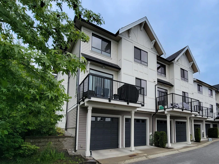62-3500 Burke Village Promenade, Coquitlam, BC, V3E 0N2 - 35