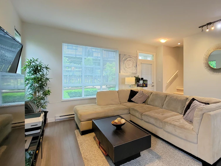 62-3500 Burke Village Promenade, Coquitlam, BC, V3E 0N2 - 4