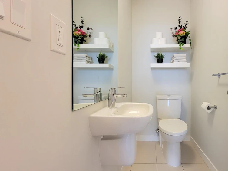 62-3500 Burke Village Promenade, Coquitlam, BC, V3E 0N2 - 10