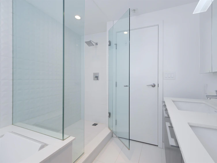 1105-4638 Gladstone Street, Vancouver, BC, V5N 0G5 - 19