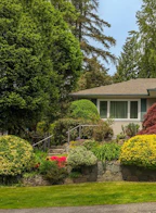 464 W 28th Street