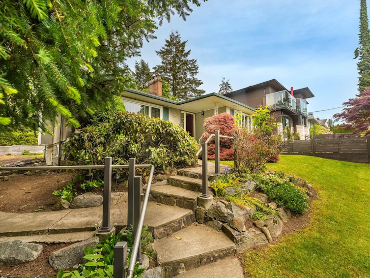 464 West 28th Street, North Vancouver, BC, V7N 2J3 - 3