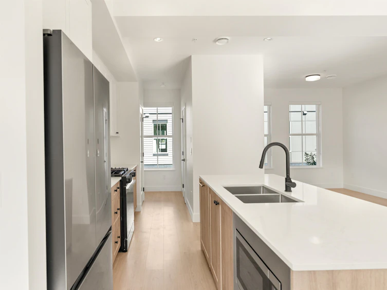 16-7635 198b, Langley, BC - 11