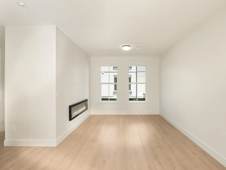 16-7635 198b, Langley, BC - 16