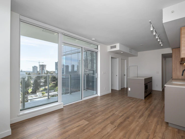 1408-10448 University, Surrey, BC, V3T 0S7 - 4