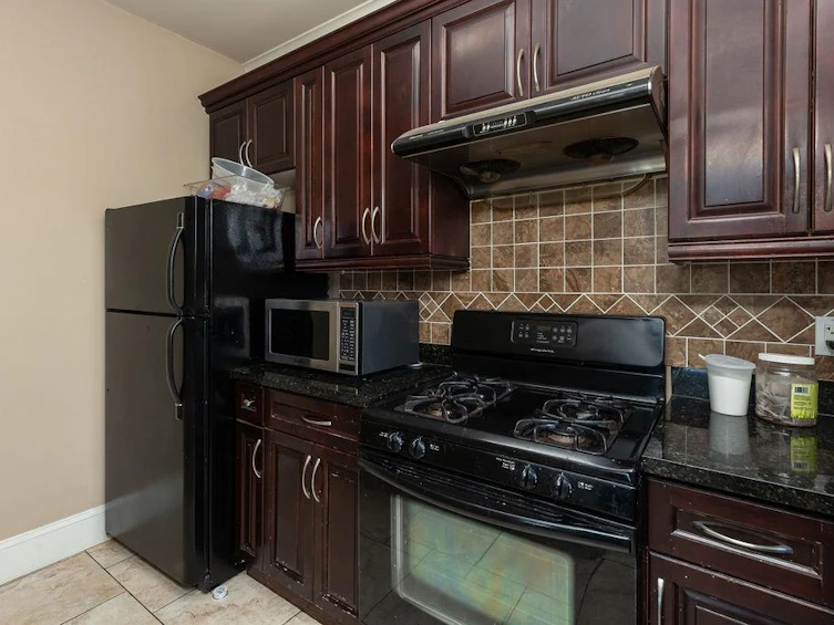 10333 Bryson Drive, Richmond, BC, V6X 3T9 - 12