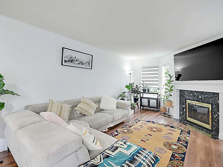 204-10721 139 Street, Surrey, BC, V3T 4L8 - 4