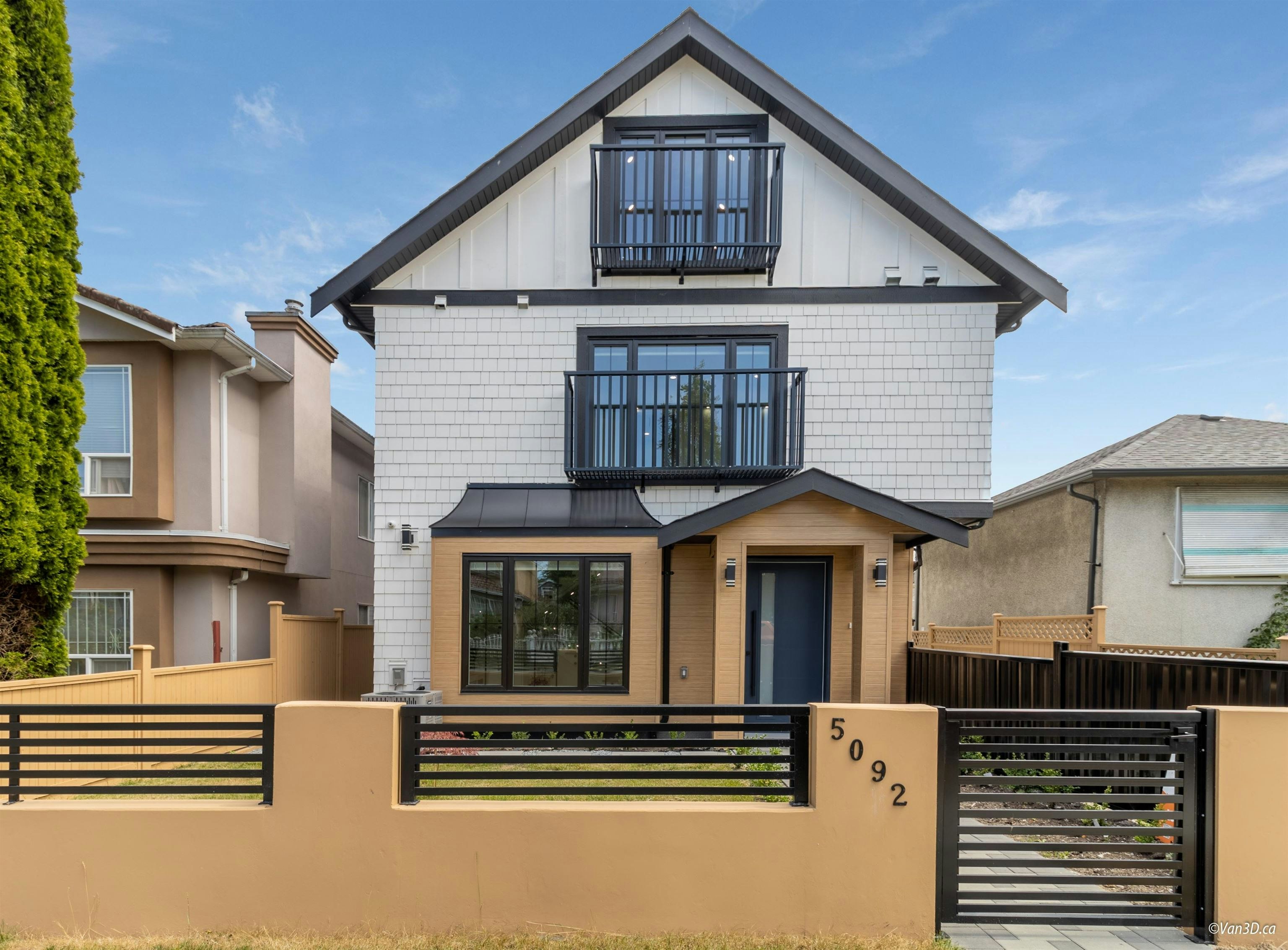 5092 Clarendon Street, Vancouver, BC, V5R 3J6