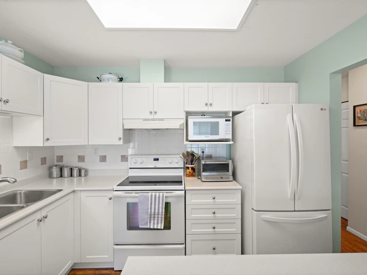16-6885 184 Street, Surrey, BC, V3S 9G1 - 9