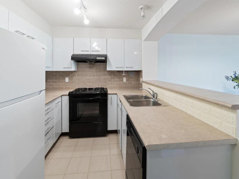 1208 - 5133 Garden City Road, Richmond BC V6X 4H9