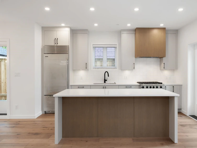 608 East 9th Street, North Vancouver, BC, V7L 2B7 - 15