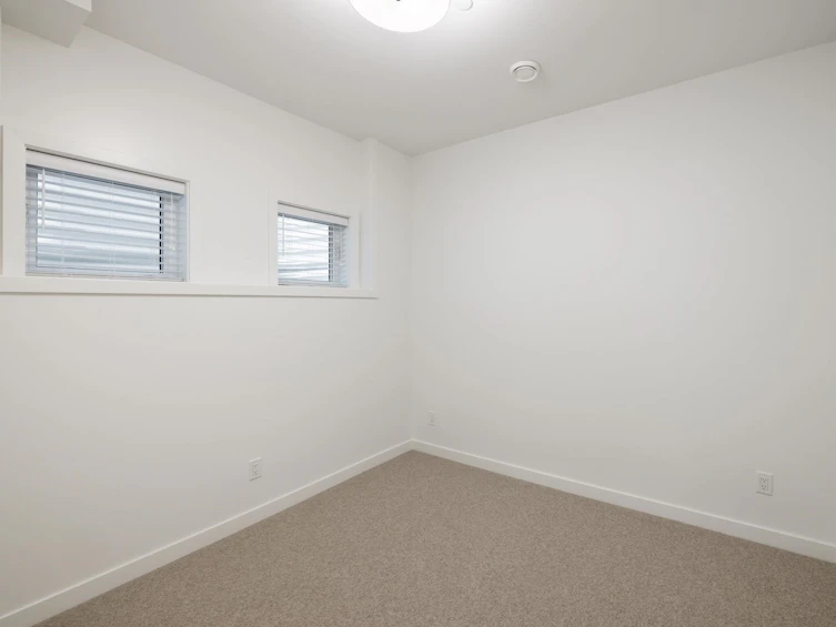 608 East 9th Street, North Vancouver, BC, V7L 2B7 - 35