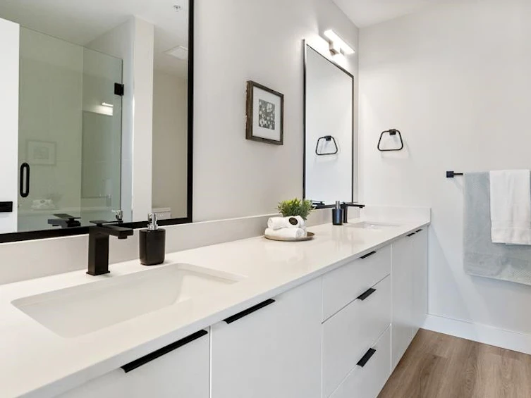 304-6285 King George Boulevard, Surrey, BC, V3X 1G1 - 20