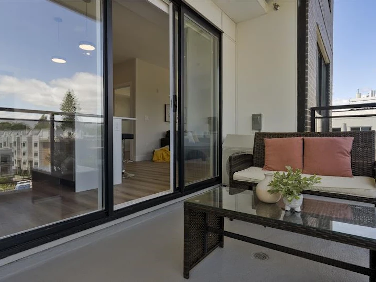 304-6285 King George Boulevard, Surrey, BC, V3X 1G1 - 26