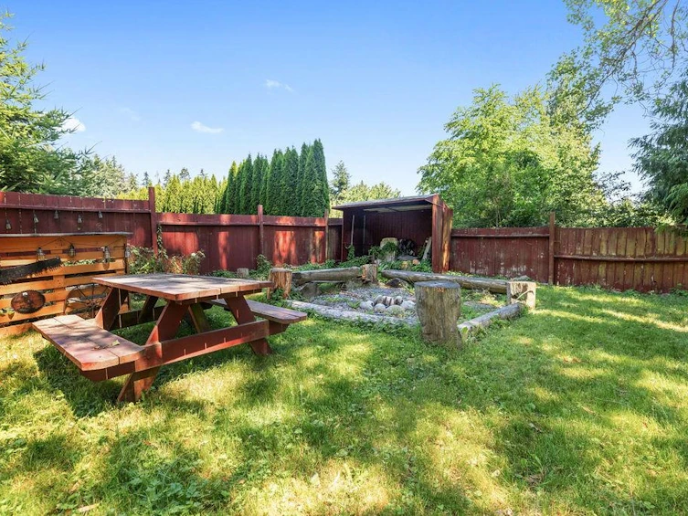 1058 Fairview Road, Gibsons, BC, V0N 1V3 - 36