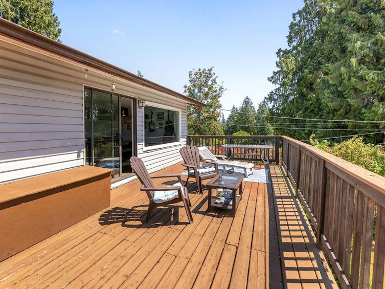 1058 Fairview Road, Gibsons, BC, V0N 1V3 - 14