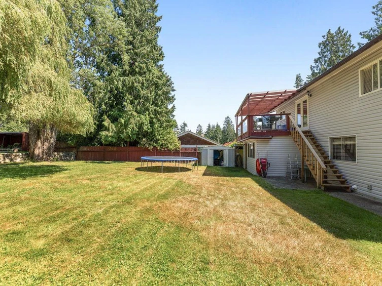 1058 Fairview Road, Gibsons, BC, V0N 1V3 - 34