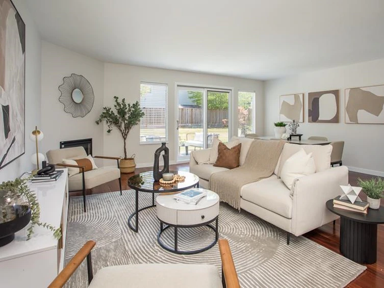 35-12331 Phoenix Drive, Richmond, BC, V7E 6C4 - 2