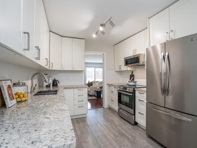 35-12331 Phoenix Drive, Richmond, BC, V7E 6C4 - 12