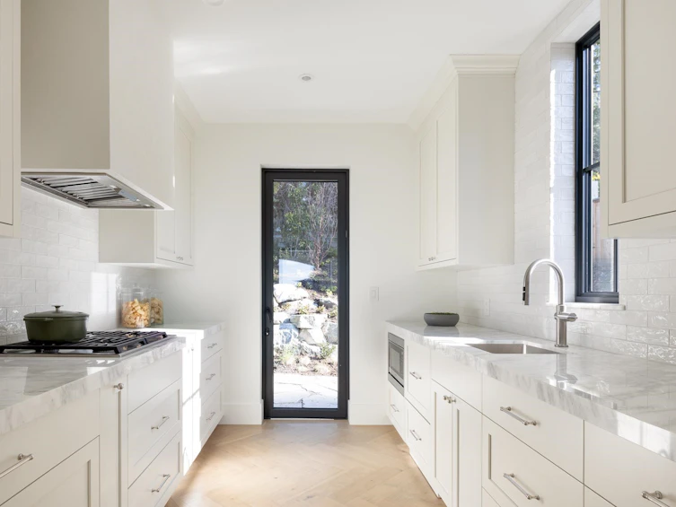 3165 Dickinson Crescent, West Vancouver, BC, V7V 2L4 - 7
