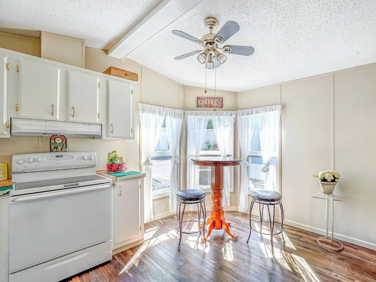 26-8266 King George, Surrey, BC, V3W 5C2 - 6
