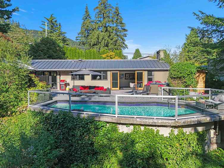 4170 Ripple Road, West Vancouver, BC, V7V 3L2 - 3