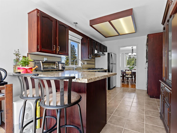 11142 90 Avenue, Delta, BC, V4C 3G9 - 11