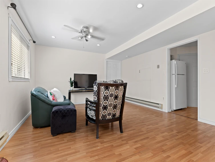 11142 90 Avenue, Delta, BC, V4C 3G9 - 24
