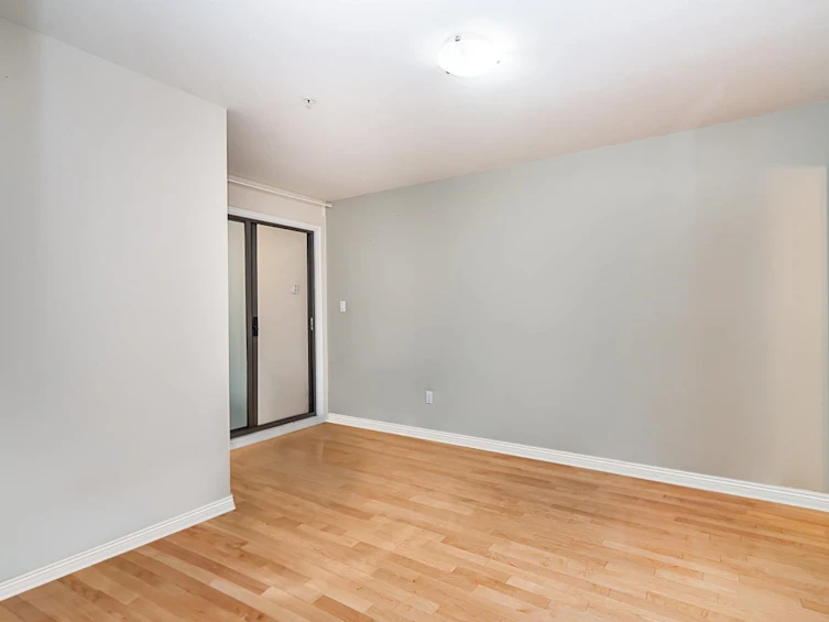 301-2015 Trafalgar Street, Vancouver, BC, V6K 1P7 - 13
