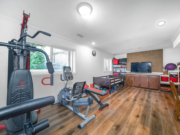 2011 Paulus Crescent, Burnaby, BC, V5A 2M2 - 22