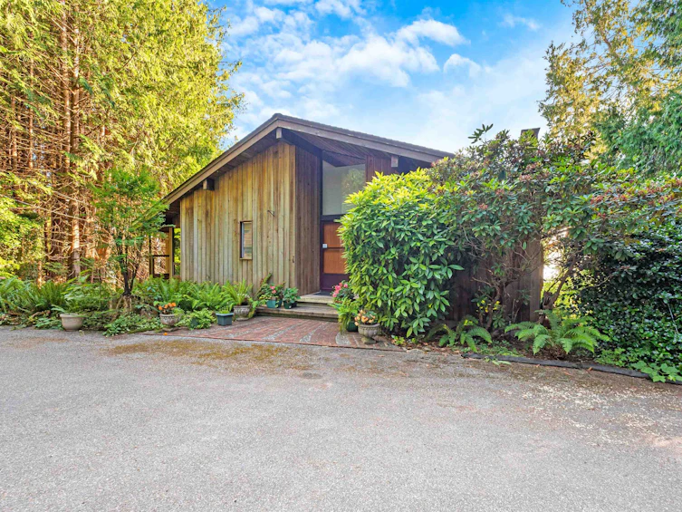 768 Maskell Road, Roberts Creek, BC, V0N 2W6 - 13