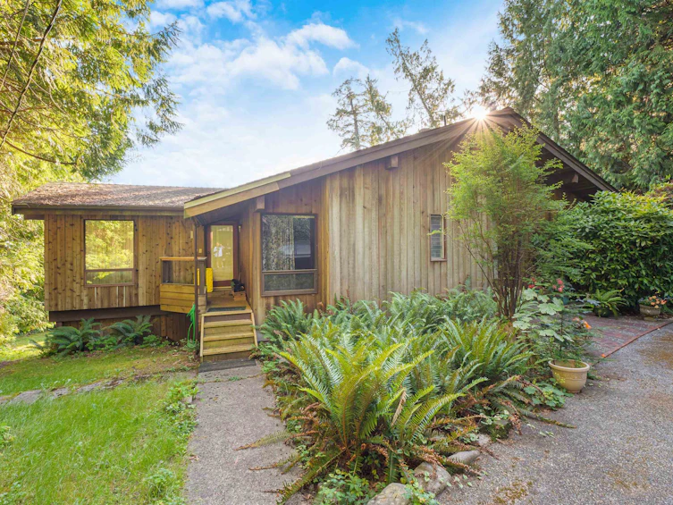 768 Maskell Road, Roberts Creek, BC, V0N 2W6 - 15