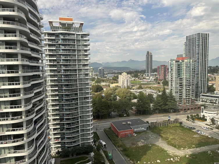 1713-13308 Central Avenue, Surrey, BC, V3T 0M4 - 7