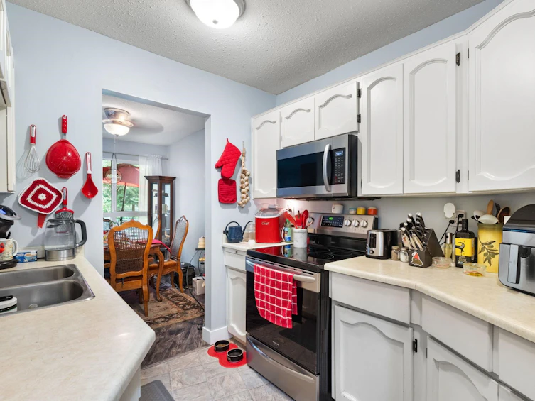 205-32124 Tims, Abbotsford, BC, V2T 2H4 - 13