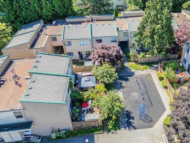 18-10585 153, Surrey, BC, V3R 4H8 - 16