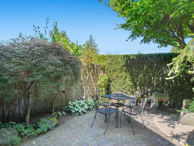 1128 East 16th Avenue, Vancouver, BC, V5T 2W3 - 9