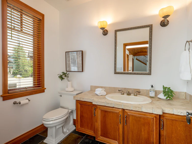 8420 Golden Bear Place, Whistler, BC, V8E 1J7 - 10
