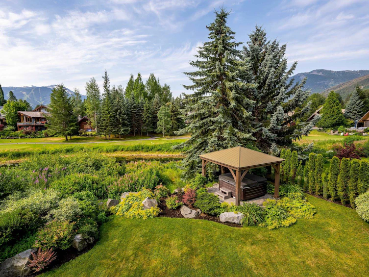 8420 Golden Bear Place, Whistler, BC, V8E 1J7 - 27